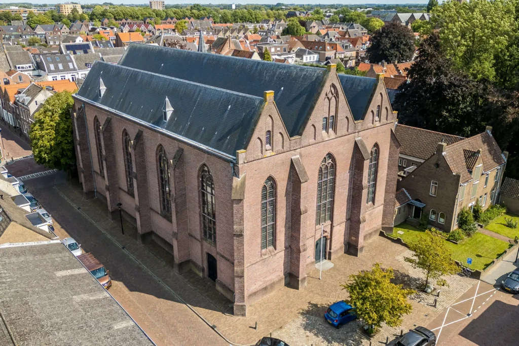 Restauratie gewelven Rooms Katholieke kerk Vianen